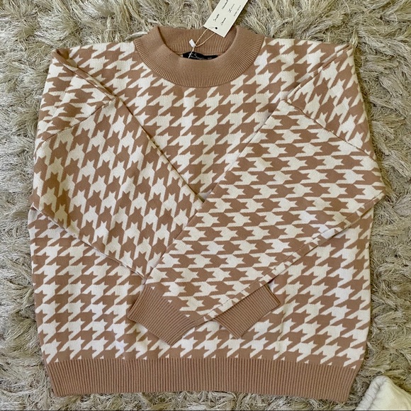 🍁NWT ‘Camille’ Sweater🍁 - Picture 3 of 15